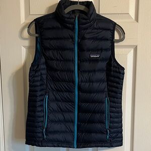 Patagonia Dark Blue Quilted Vest